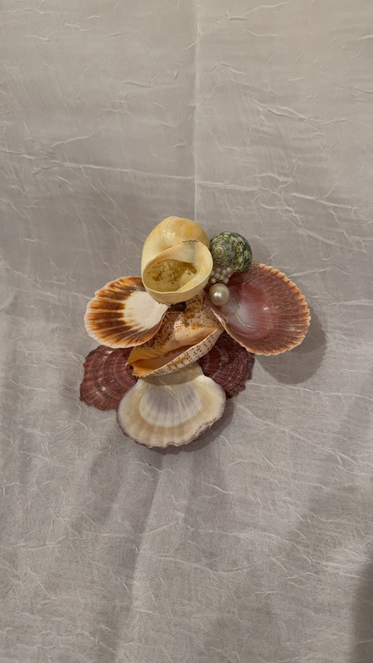 Petite Coral Bloom Jewelry Stand