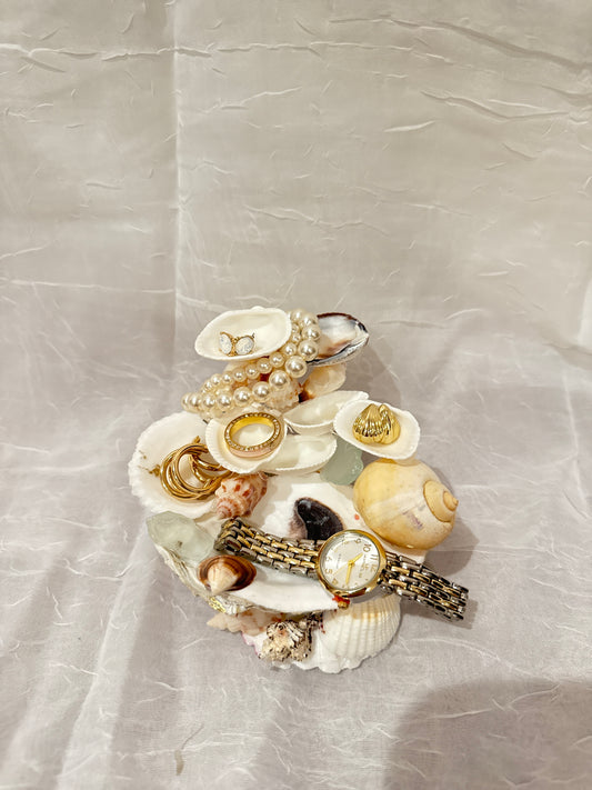 Golden Shore Jewelry Holder