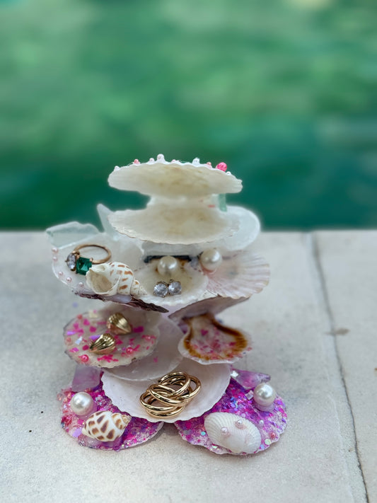 Pink Seashell Jewelry Holder – Tiered Trinket Stand with Pearls, Glitter & Coastal Charm